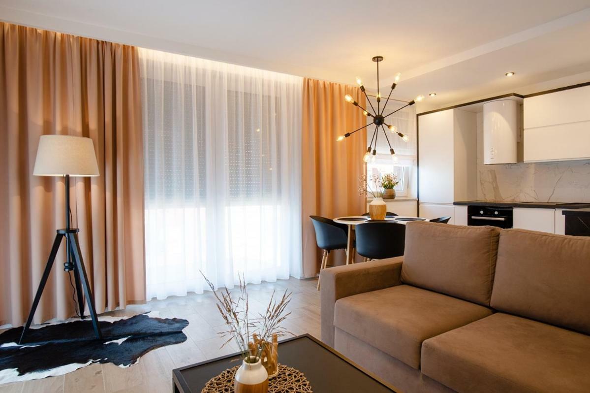 Apartament Przy Plazy / Klifowa ريفال المظهر الخارجي الصورة